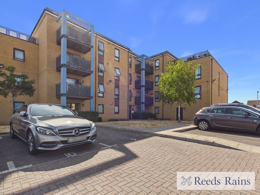 1 bedroom Flat for sale