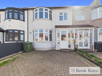 Seymer Road, 4 bedroom House to rent, &pound;2,600 pcm