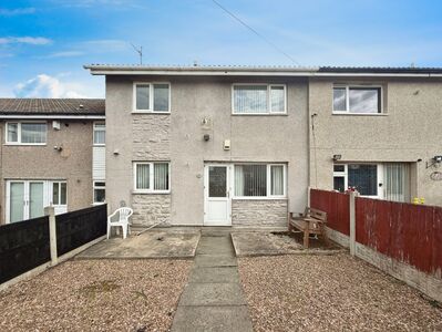 Cornwell Close, 2 bedroom Mid Terrace House to rent, £800 pcm