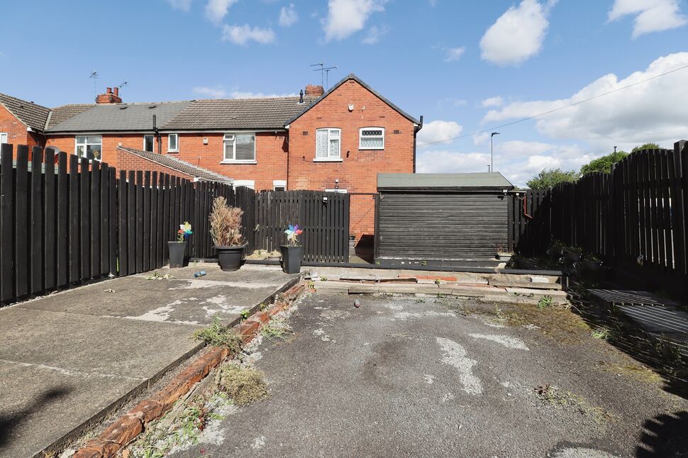 2 bedroom End Terrace House for sale, Coach Road, Rotherham, S61 £125,000