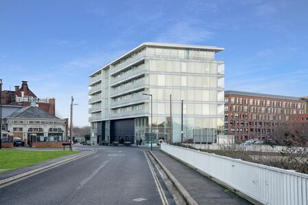 Keppel Wharf, 1 bedroom  Flat for sale, £60,000