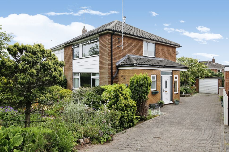 3 bedroom Semi Detached House for sale, Newman Road, Rotherham, S60 £