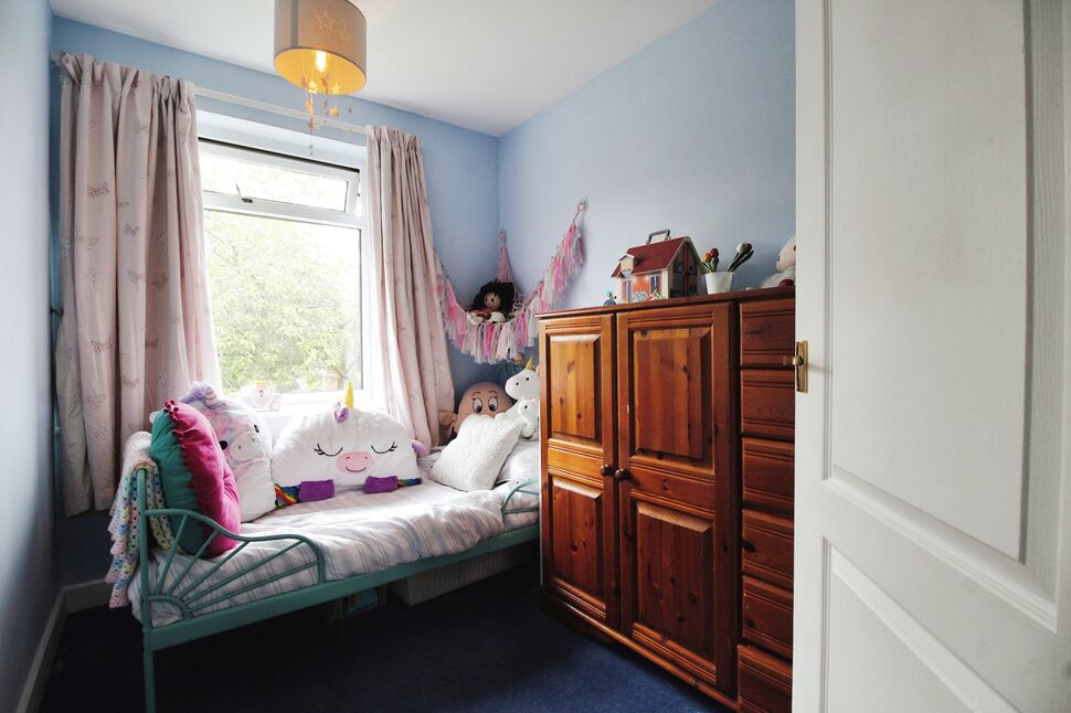 3 bedroom Semi Detached House for sale, Newman Road, Rotherham, S60 £