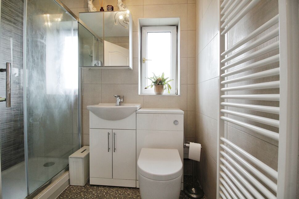 3 bedroom Semi Detached House for sale, Newman Road, Rotherham, S60 £