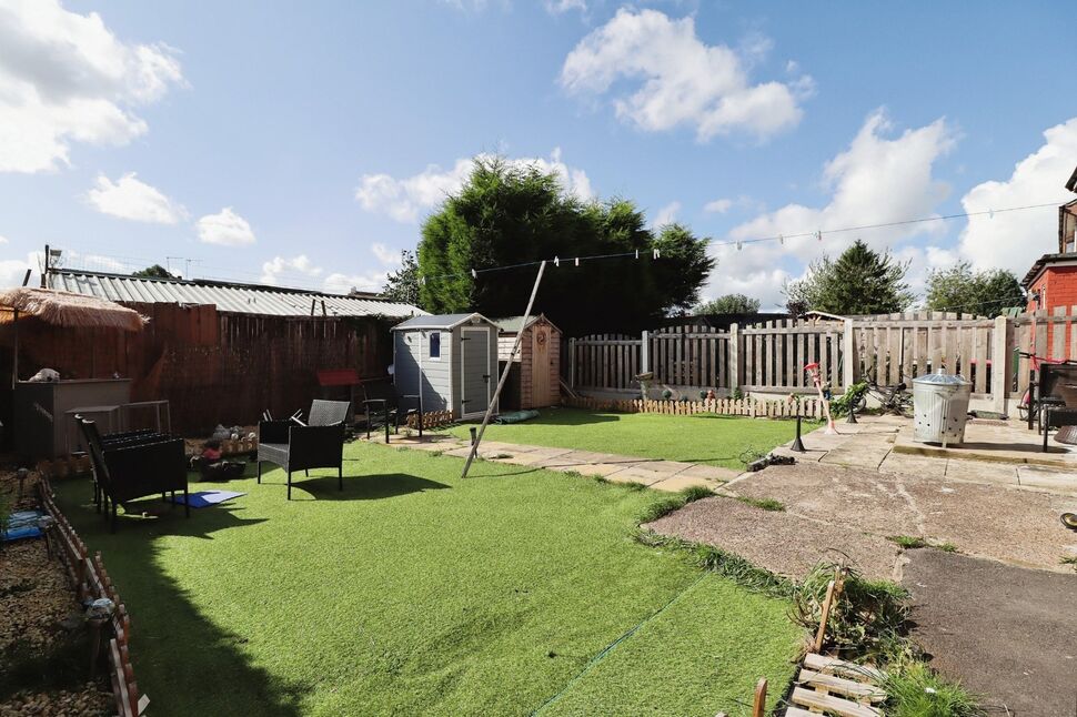 3 bedroom Semi Detached House for sale, Eilam Road, Rotherham, S61 £