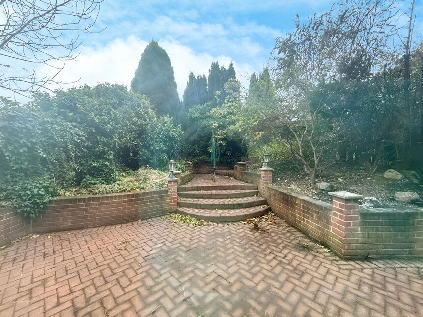 2 bedroom Mid Terrace House for sale, Moor Road, Rotherham, S65 £90,000