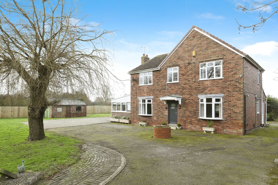 4 bedroom Detached House for sale, Goosecarr Lane, Todwick, S26 £850,000