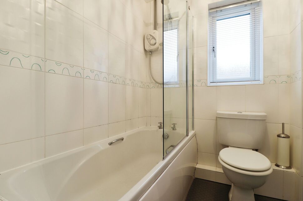 2 bedroom Semi Detached House for sale, Swallow Crescent, Rawmarsh, S62