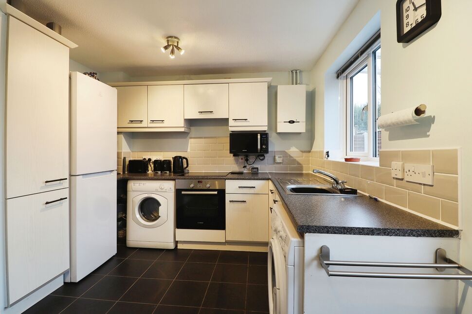 2 bedroom Semi Detached House for sale, Swallow Crescent, Rawmarsh, S62