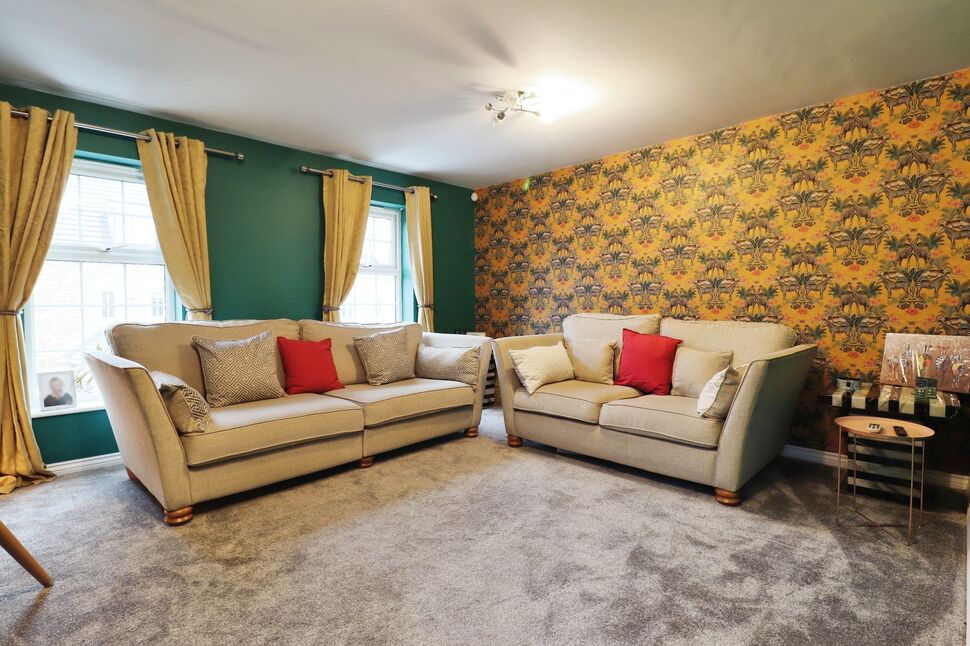 4 bedroom End Terrace House for sale, Woodlands Chase, Rotherham, S61