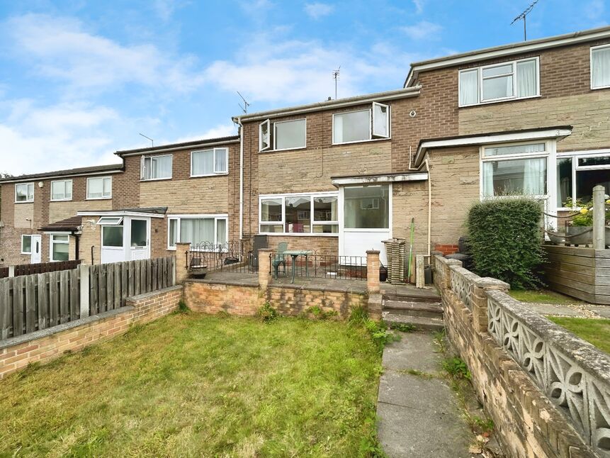 Main image of 3 bedroom Mid Terrace House to rent, Graham Avenue, Brinsworth, South Yorkshire, S60
