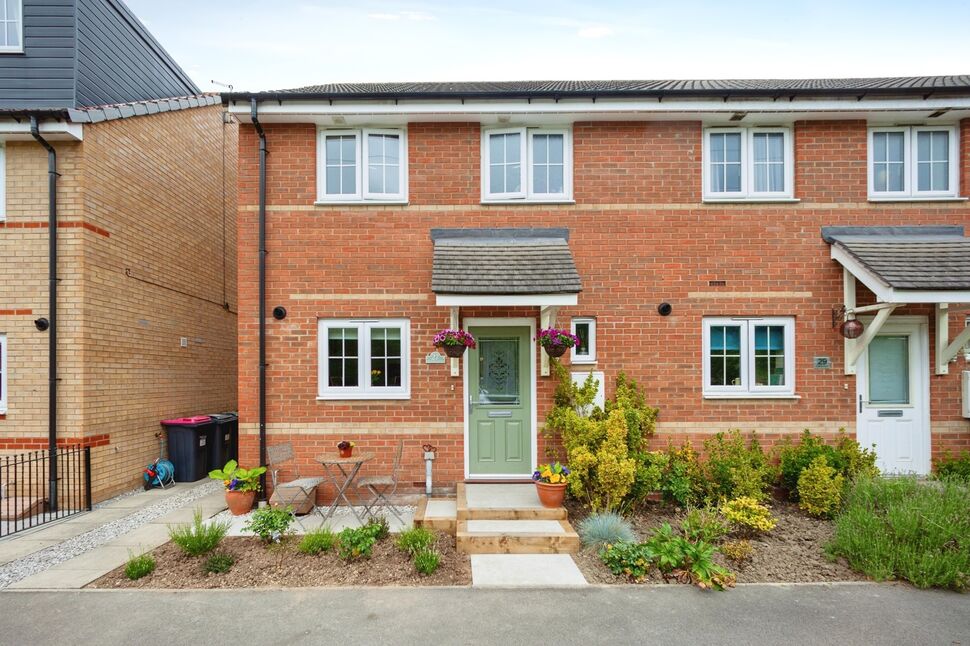 3 bedroom End Terrace House for sale