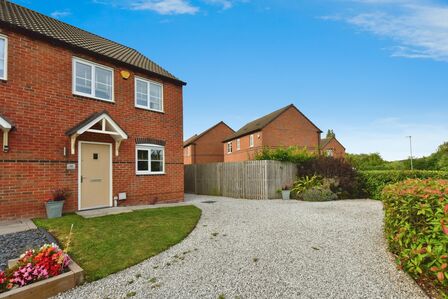Sanderson Way, 3 bedroom Semi Detached House for sale, £190,000
