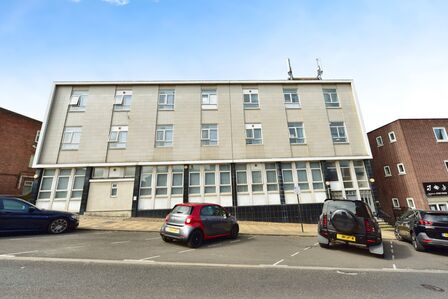 1 bedroom  Flat for sale