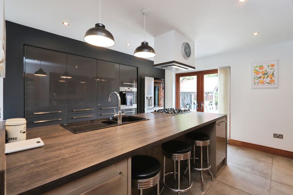 Kitchen / Diner