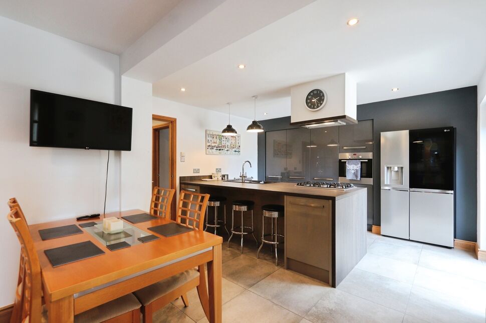 Kitchen / Diner