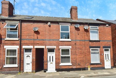 Gladys Street, 2 bedroom Mid Terrace House for sale, £120,000