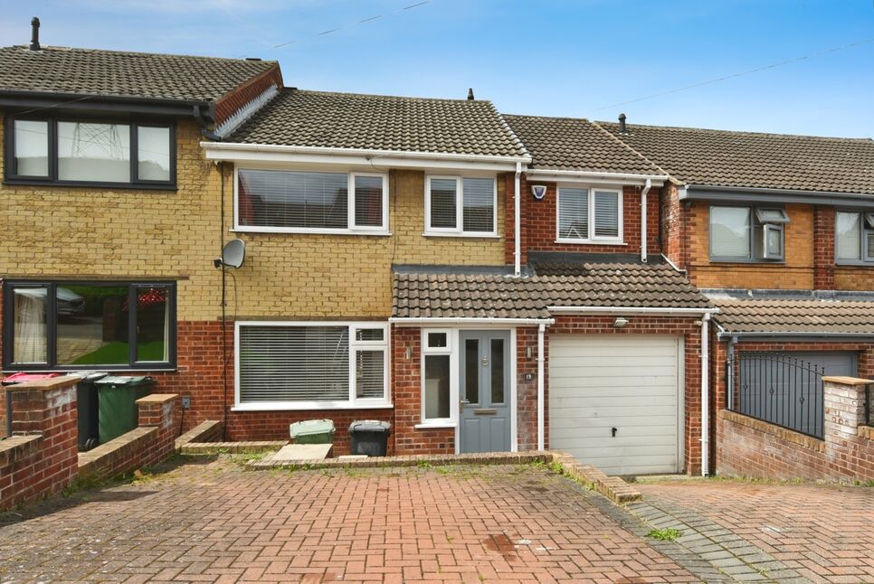 Main image of 4 bedroom Semi Detached House for sale, Carr View Road, Rotherham, South Yorkshire, S61