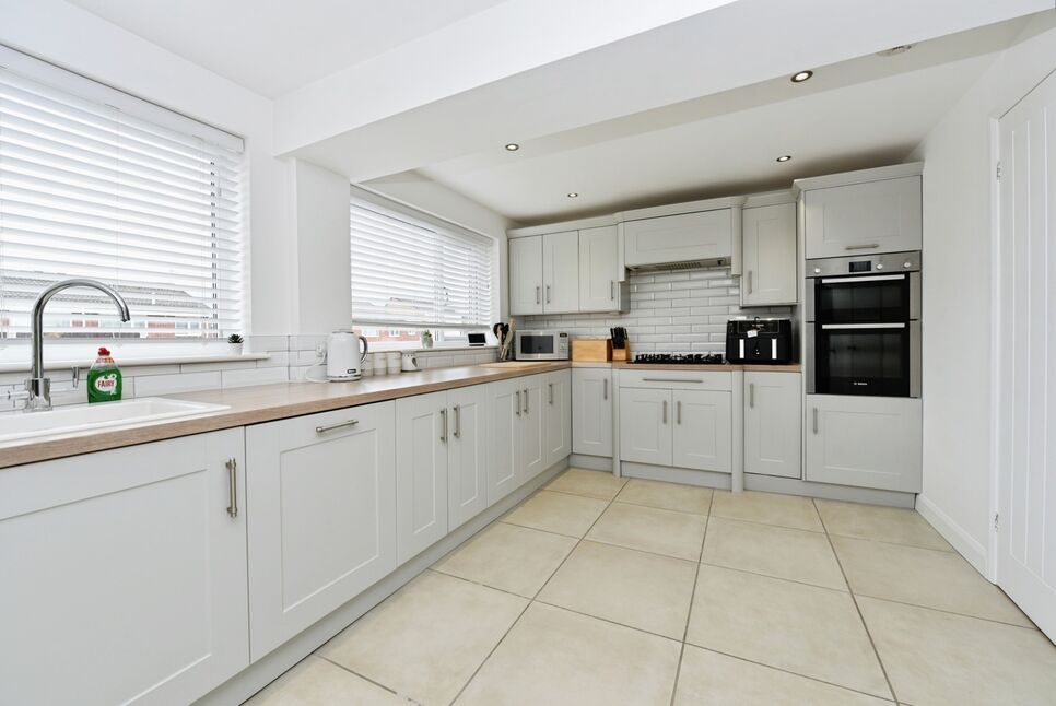 Kitchen / Diner