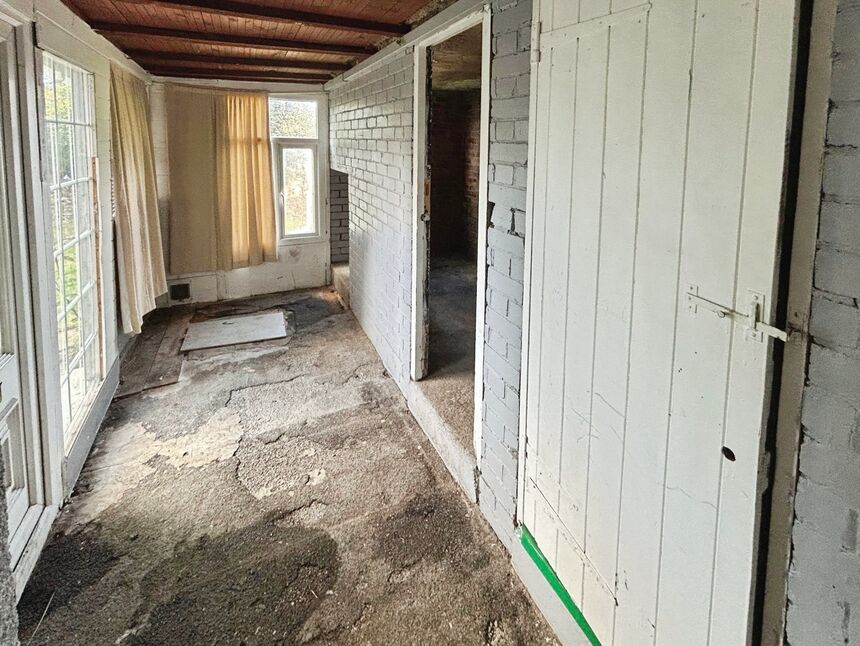 Side Porch