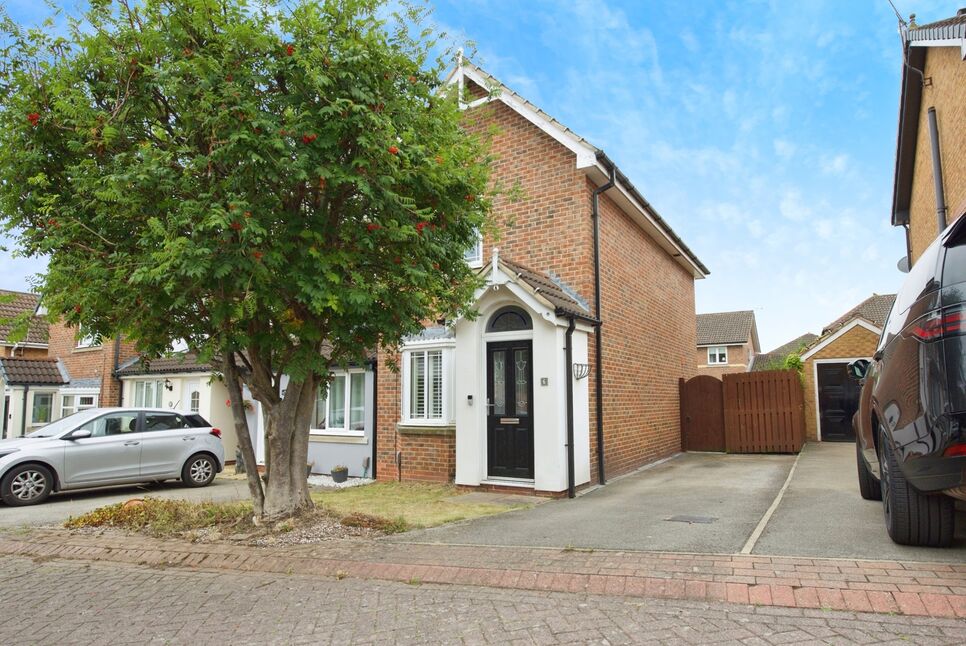 Main image of 2 bedroom End Terrace House for sale, Plumb Leys, Treeton, South Yorkshire, S60