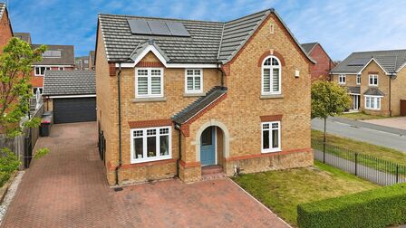 Bradfield Way, 4 bedroom Detached House for sale, £515,000
