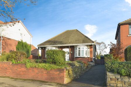 Dale Road, 2 bedroom Detached Bungalow for sale, £290,000