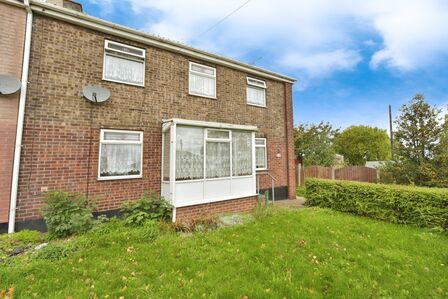 Blyth Avenue, 3 bedroom Semi Detached House for sale, &pound;80,000