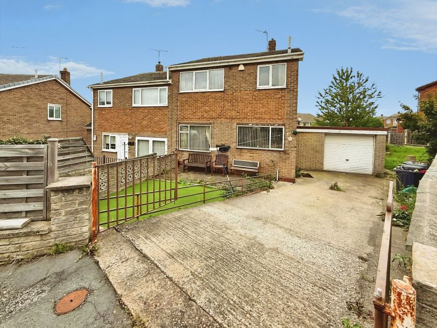 Main image of 3 bedroom Semi Detached House for sale, Greenfinch Close, Brinsworth, South Yorkshire, S60