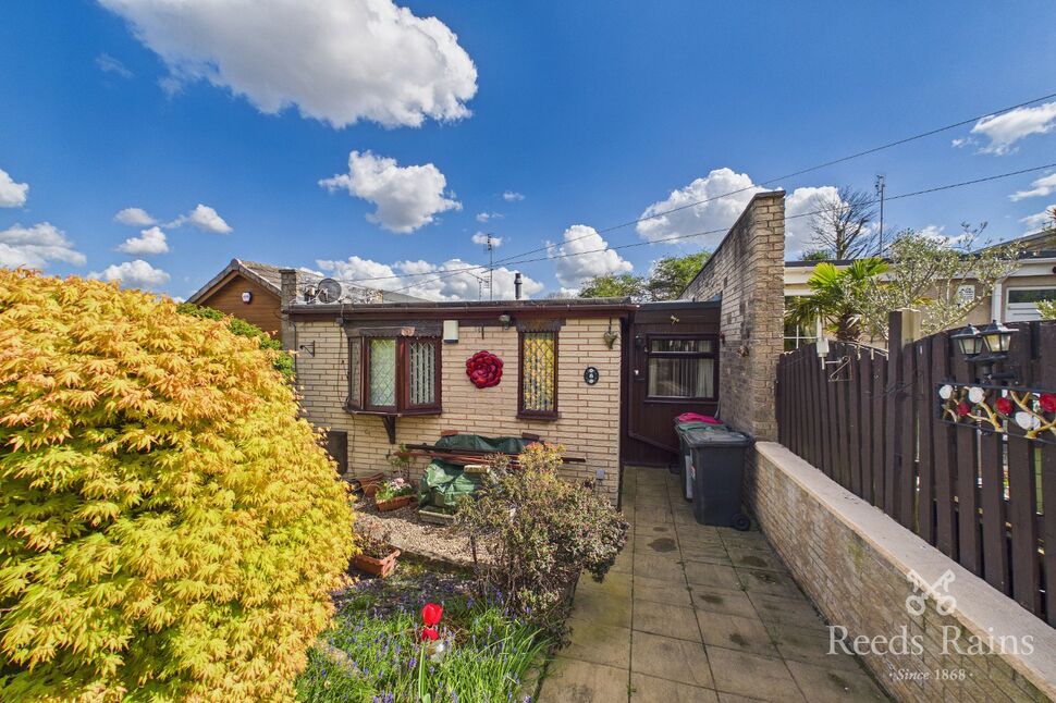 Main image of 3 bedroom Mid Terrace Bungalow for sale, The Motte, Rotherham, South Yorkshire, S61