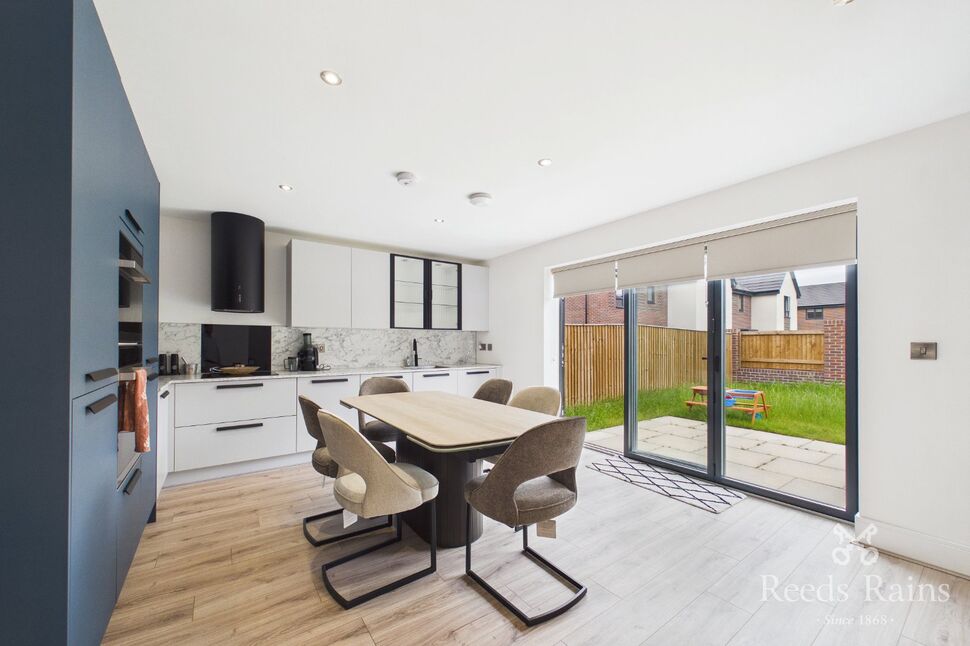 Kitchen / Diner