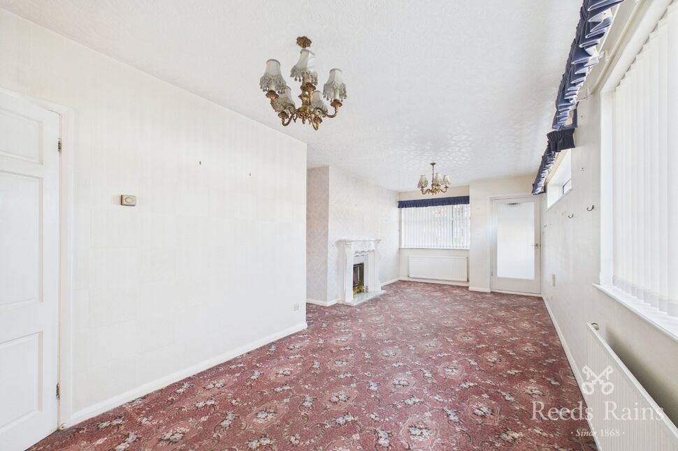 Lounge / Dining Room