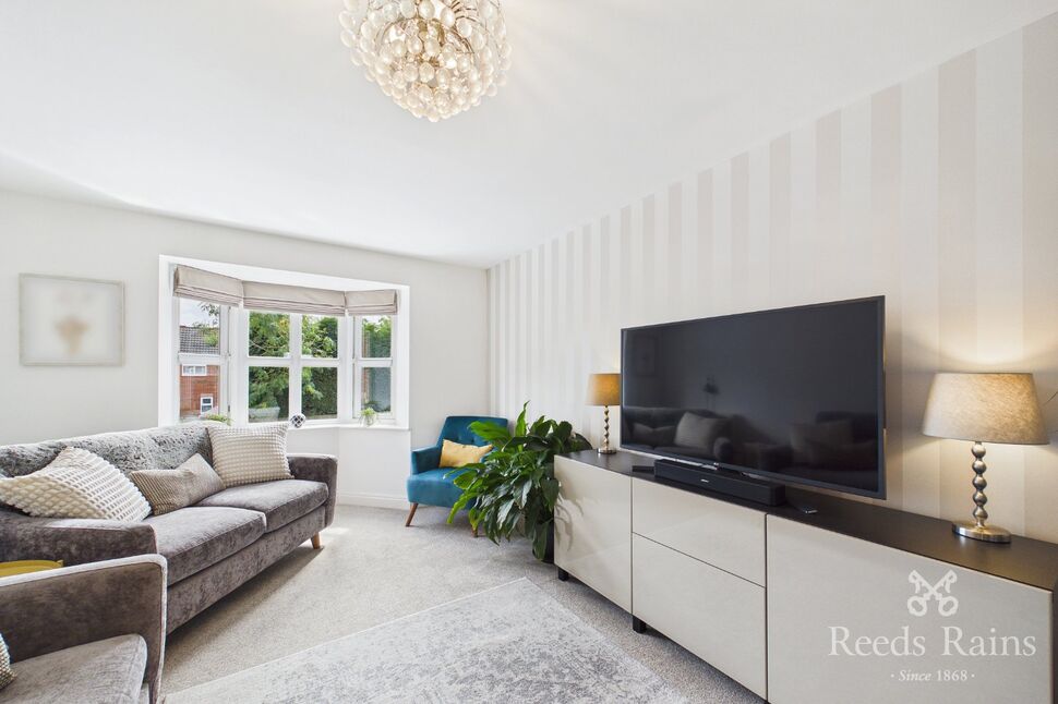 Lounge / Dining Room