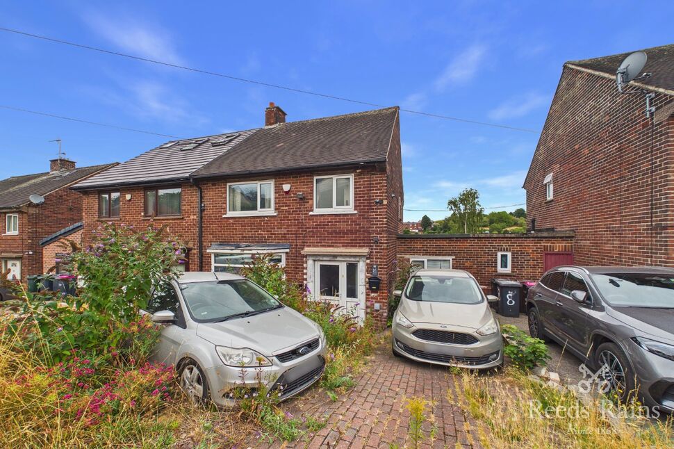 Main image of 3 bedroom Semi Detached House for sale, Wade Close, Rotherham, South Yorkshire, S60