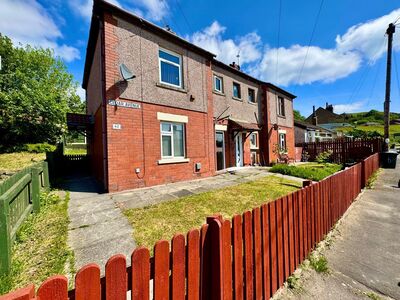 Cedar Avenue, 1 bedroom  Flat to rent, £495 pcm