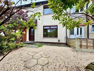 2 bedroom Mid Terrace House to rent
