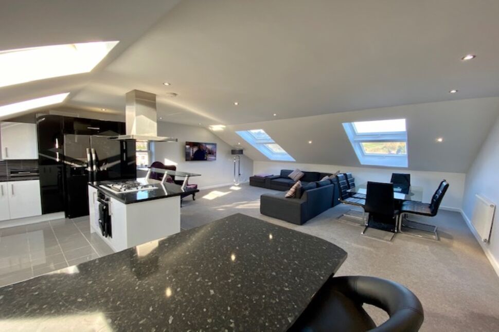 Open Plan Lounge Kitchen Dining