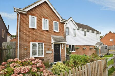 Main Street, 3 bedroom Semi Detached House for sale, &pound;325,000