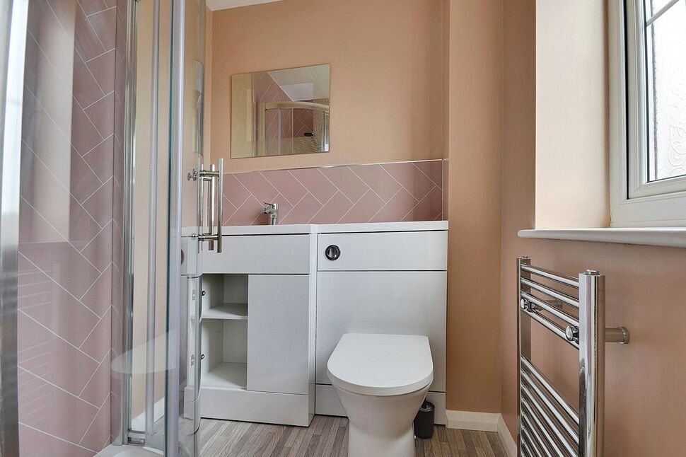 En-Suite Shower Room