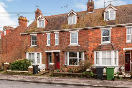 4 bedroom Mid Terrace House for sale
