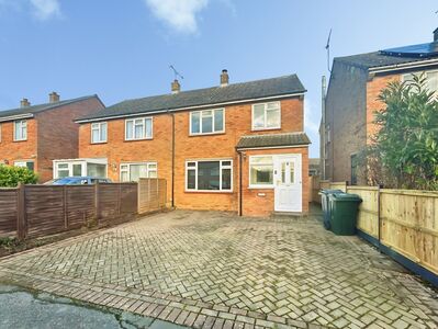 St. Michaels, 3 bedroom Semi Detached House to rent, &pound;1,550 pcm