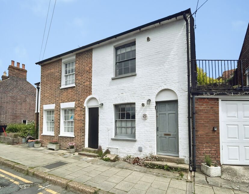 Main image of 2 bedroom Mid Terrace House to rent, Wish Ward, Rye, East Sussex, TN31