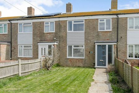 3 bedroom Mid Terrace House for sale
