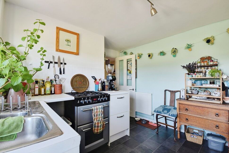 Kitchen / Breakfast Room