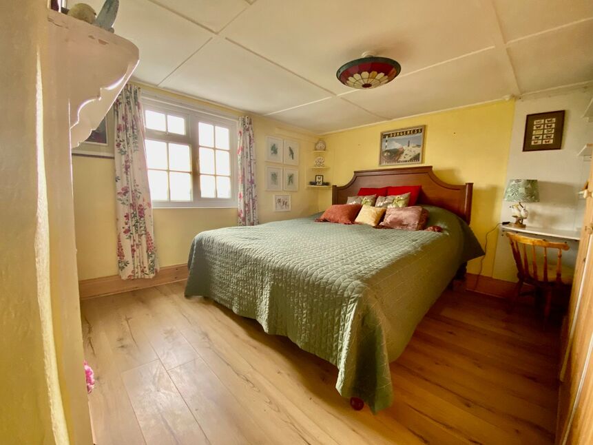 6 Elegant Period Properties For Sale