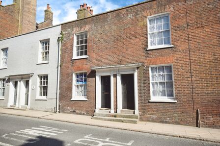 2 bedroom  House for sale