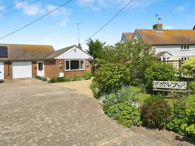 2 bedroom Semi Detached Bungalow for sale