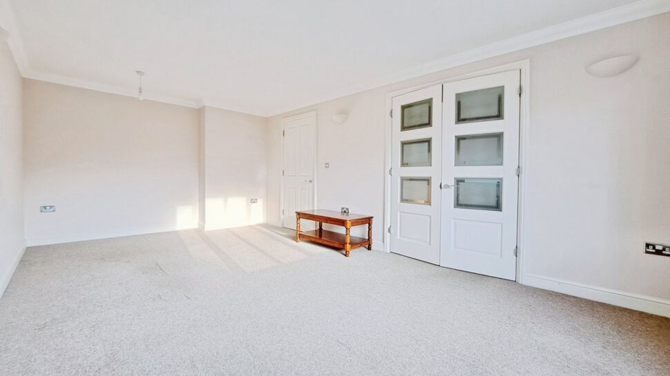 Lounge / Dining Room