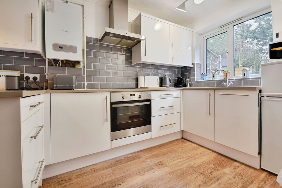 Kitchen / Breakfast Room