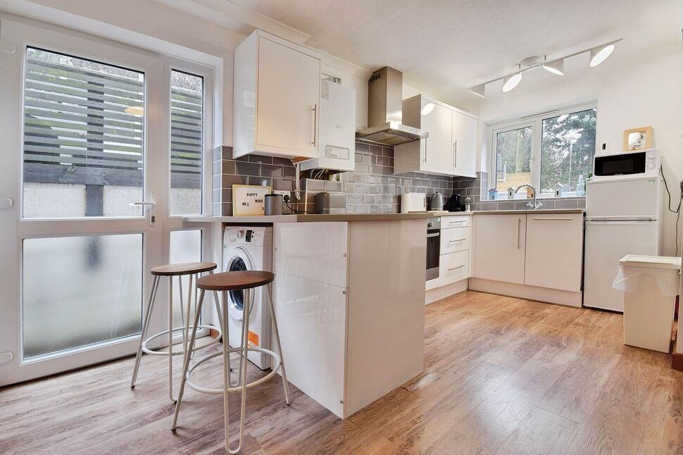 Kitchen / Breakfast Room